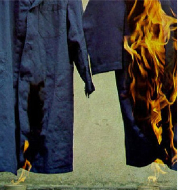 Yanmaz, Su Geçirmez Personel Kıyafetleri